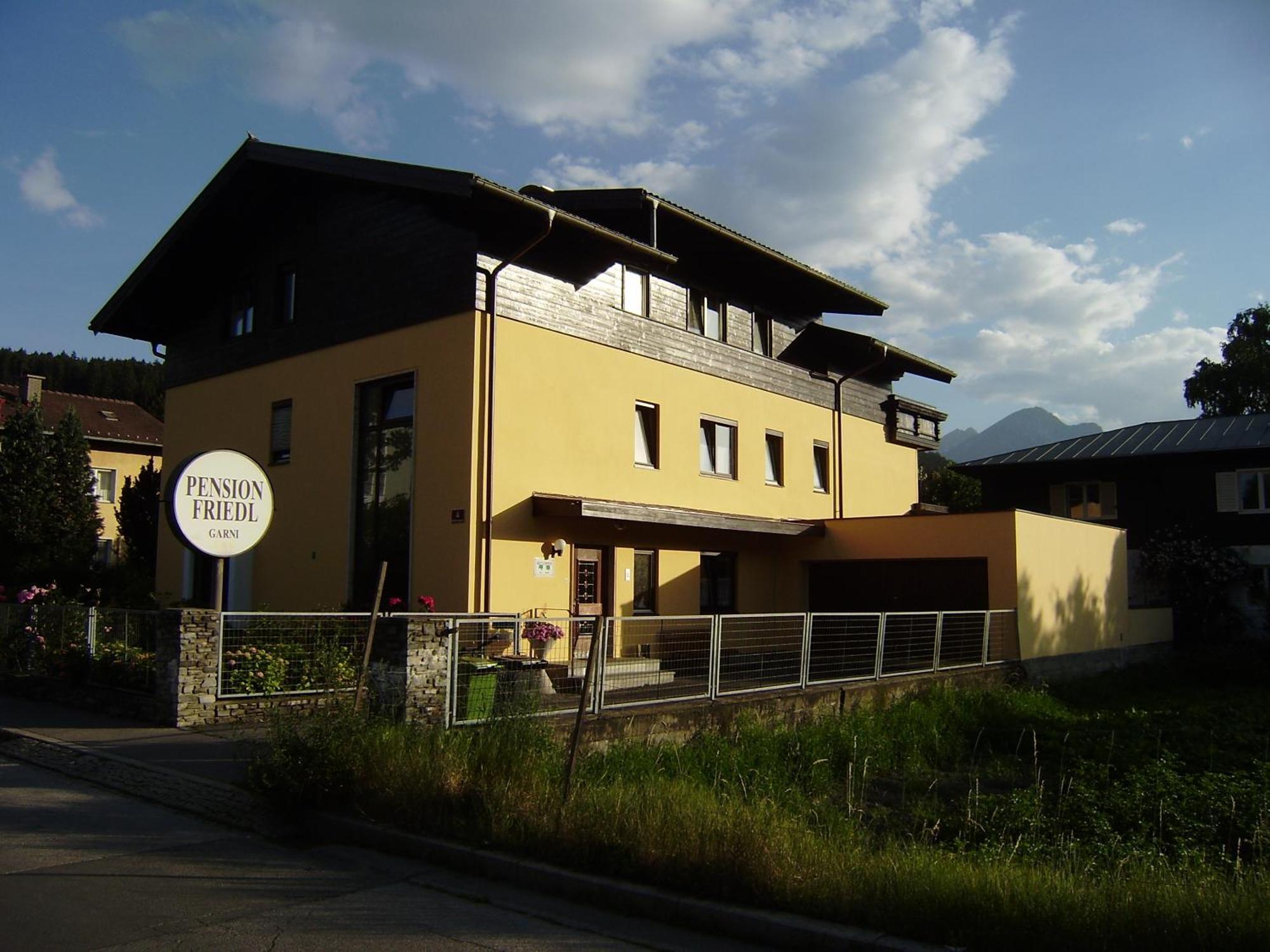 Pension Friedl Инсбрук Экстерьер фото